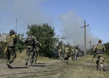 Семенченко рассказал, сколько бойцов погибло в Иловайске и под Саур-Могилой