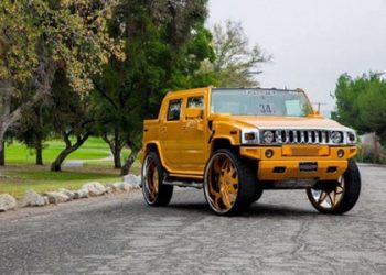 Уникальный Hummer H2 получил уникальные колеса