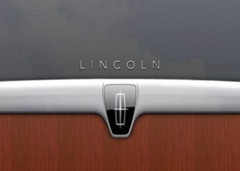 Стало известно, какое будет название у нового седана Lincoln