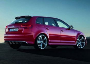 Компания Audi представила всему миру самый мощный хэтчбек RS3 Sportback