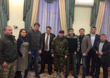 СМИ: «Айдаровцы» помирились с избитым ими водителем