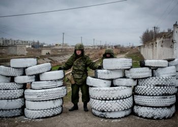 Российские войска развернули опергруппу в Амвросиевке