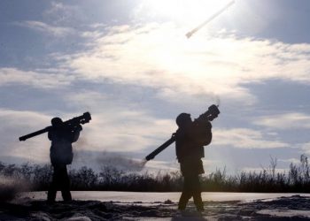Боевики «ЛНР» обстреляли Станицу Луганскую, Попасную и Чернухино