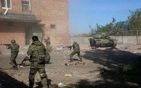 Под Донецком местные боевики расстреляли российских спецназовцев