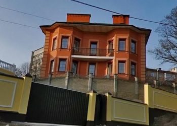Дом Азарова в Киеве находится под арестом