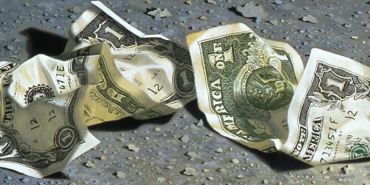В результате аварии рассыпались 35 миллионов гонконгских долларов