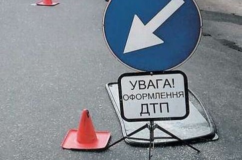 Трое молодых людей погибло в страшном ДТП в Киеве