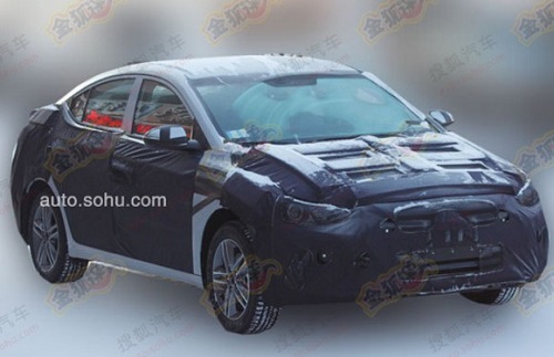 На дорожные тесты выведено новое поколение «Hyundai Elantra»