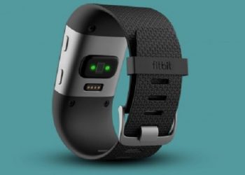 Первая партия Fitbit Surge выйдет ограниченным изданием