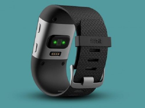 Первая партия Fitbit Surge выйдет ограниченным изданием