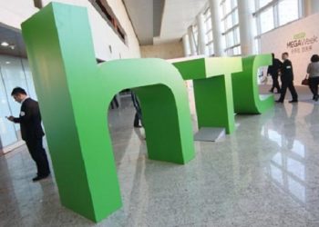 Компания HTC разрабатывает очередной бюджетный смартфон
