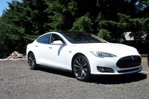 Стал известен самый популярный цвет автомобиля в 2014 году
