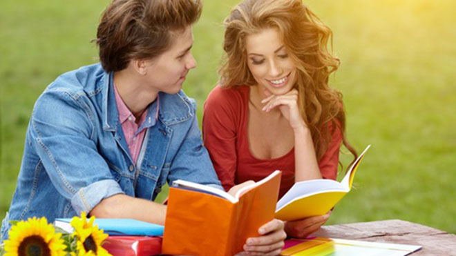 Стало известно, почему мужчинам не нравятся книги, написанные женщинами