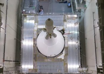 Космический корабль для полета на Марс готов к тестированию