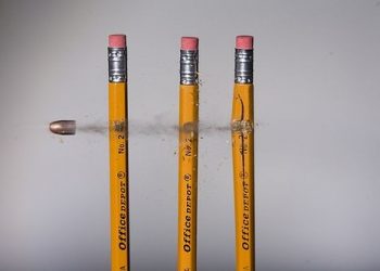 Открыто необычное свойство графена