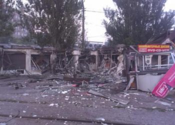 В Донецке под обстрелами погиб мирный житель, разрушены шесть домов