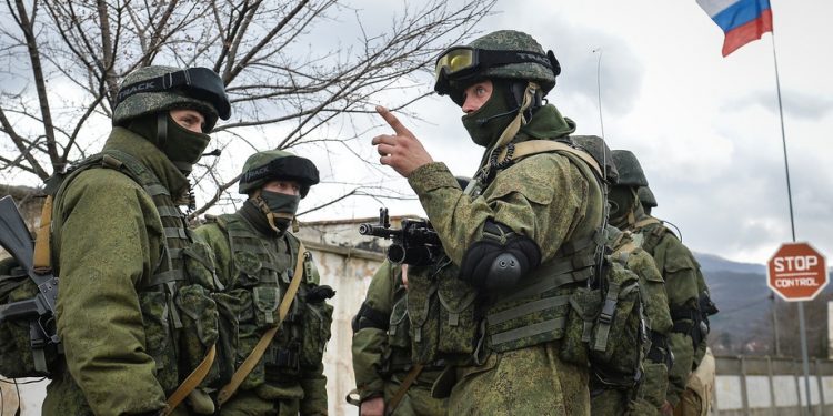 В СНБО сообщили о перебросках из России на Донбасс нового вооружения