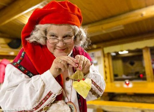 Женщина Санта Клаус ограбила два банка в Германии