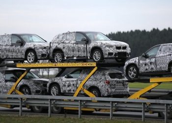 BMW X1 2016 модельного года сфотографировали при транспортировке