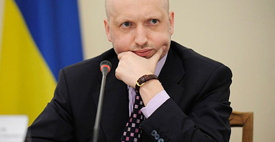 Турчинов заявил о готовности ввести военное положение