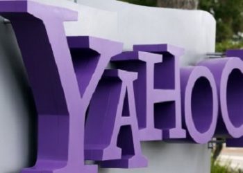 Yahoo планирует создание конкурента «умным часам» Apple Watch