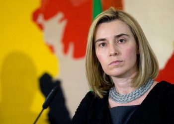 Могерини: из-за обстрела Мариуполя России грозят жесткие последствия