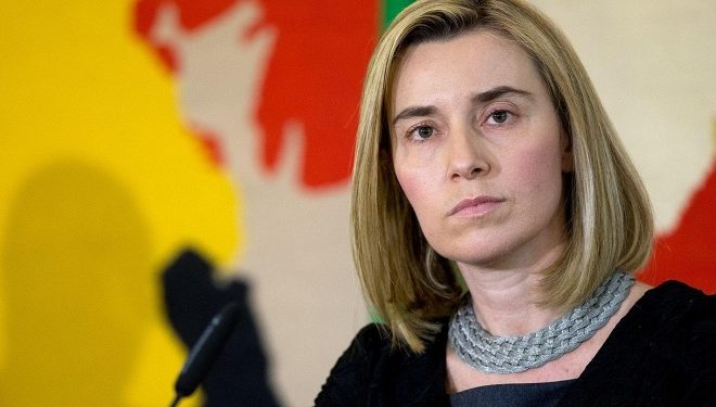 Могерини: из-за обстрела Мариуполя России грозят жесткие последствия