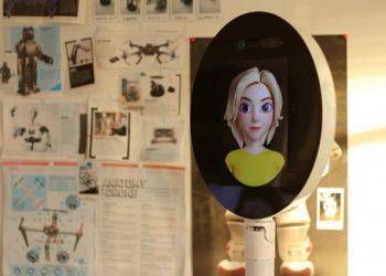 Создан первый в мире персональный робот с искусственным интеллектом