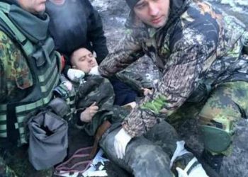 СМИ: Обвалились перекрытия еще трех этажей донецкого аэропорта