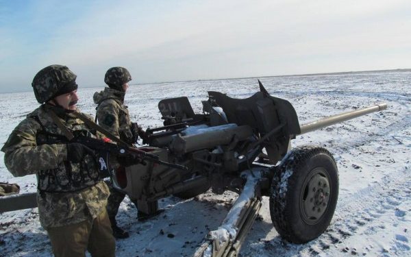 Полк «Азов» отвлек артиллерийский удар от мирного населения на себя