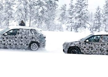 Кроссовер BMW X1 запечатлен на камеру