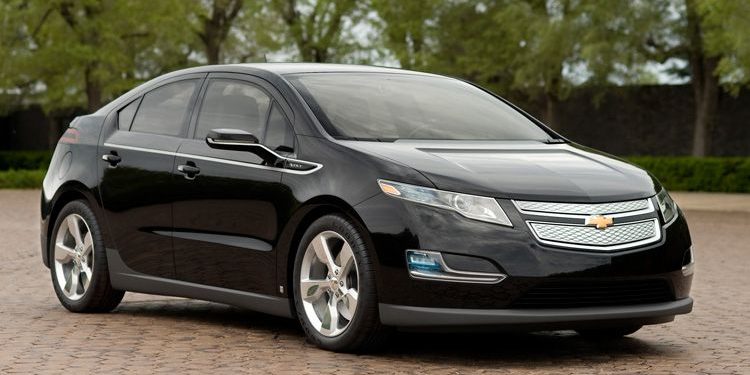 Chevrolet готовит к выпуску электромобиль с запасом хода 320 км