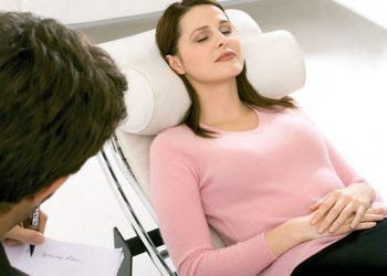 Эксперты: женщины более религиозны, чем мужчины