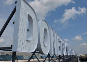 Мирных граждан в Донецке расстреляли в очереди за гуманитарной помощью