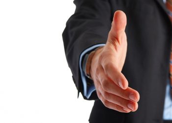 Эксперты рассказали, что влияет на способность человека сопереживать
