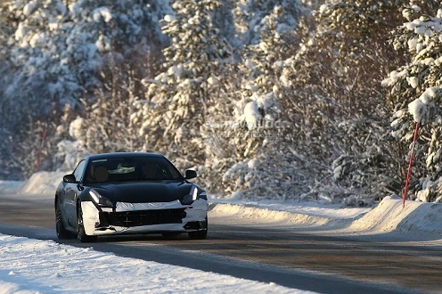 Ferrari FF проходит испытания скандинавскими морозами