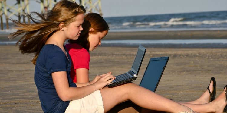 Безопасен ли Wi-Fi для детей, - ответили специалисты