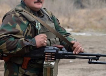 На Донбассе боевики переодеваются в украинскую военную форму