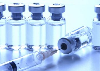 Медики решили создать универсальную вакцину от гриппа