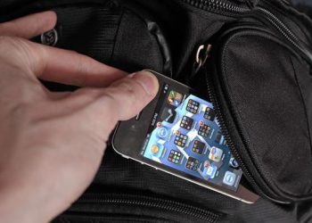 Ученые сказали, как изменяется психика тех, у кого украли iphone
