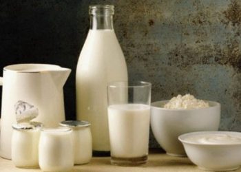 Медики рассказали, почему нужно пить кефир чаще зимой