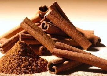 Стало известно, для чего можно использовать масло корицы