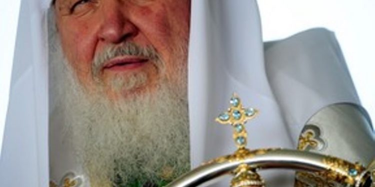 Патриарх Кирилл обвинил издание Charlie Hebdo в издевке над чувствами христиан