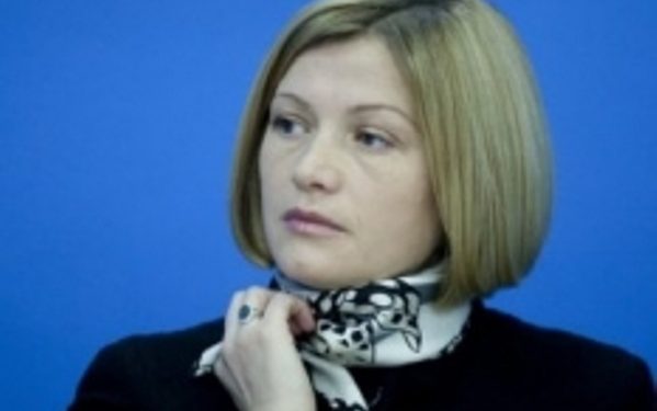 Геращенко просит проверить связь Ефремова и Королевской с ЛНР