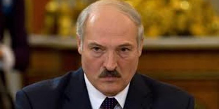 Некоторые умники считают Беларусь частью «русского мира», - Лукашенко
