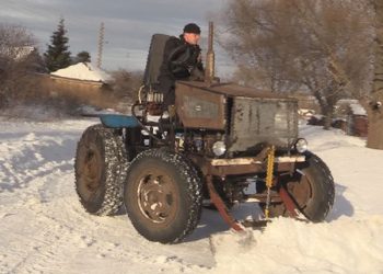 Нижегородец собрал парк снегоуборочной техники из металлолома