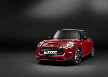 Официально представлен MINI COOPER JCW
