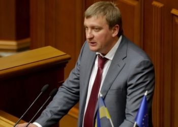 В Минюсте намереваются улучшать работу закона об очищении власти