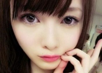 Эксперты рассказали о популярном японском макияже