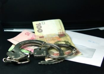 Заместителя председателя Ровенской ОГА «поймали» на взятке